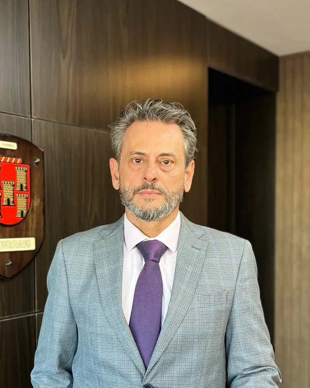 Aimbere Francisco